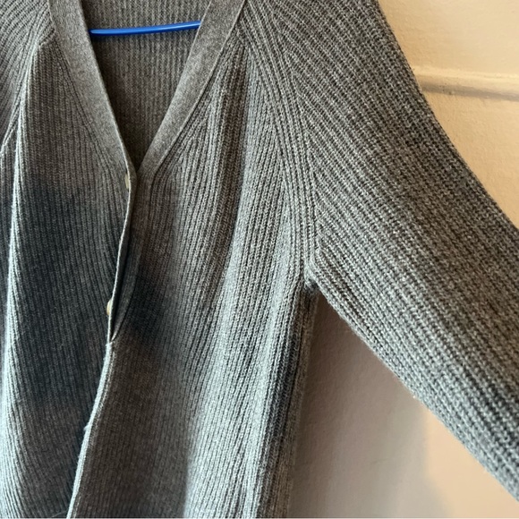 Madewell Lyle Henley Sweater size Medium Heather Grey - Picture 7 of 13